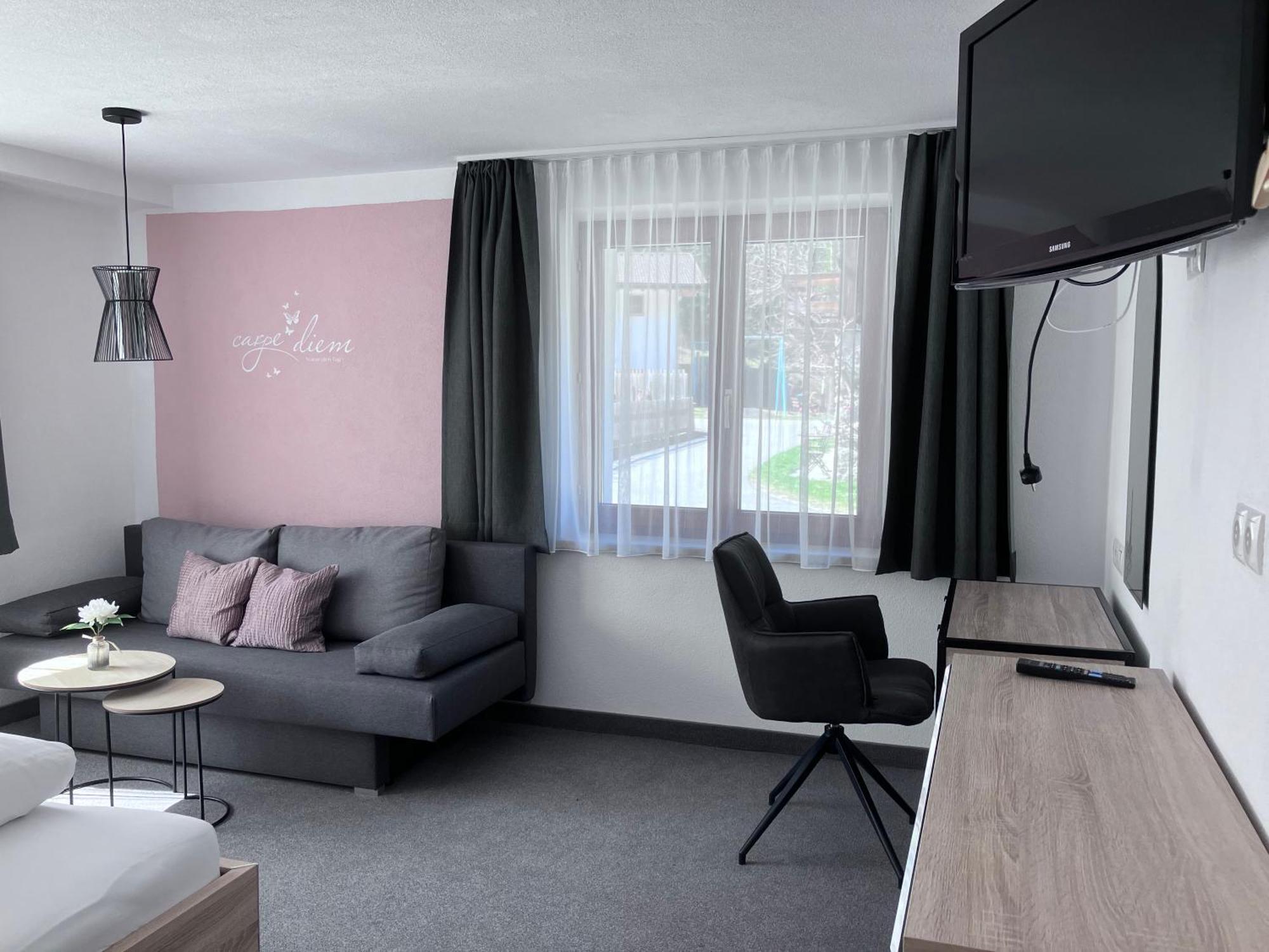 Haus Plankensteiner Hotell Kaunertal Eksteriør bilde